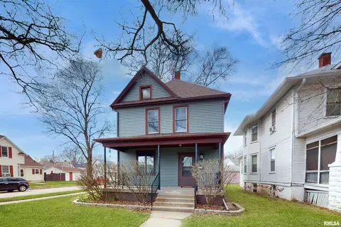 1925 15th St #A, Moline, IL 61265 photo 3