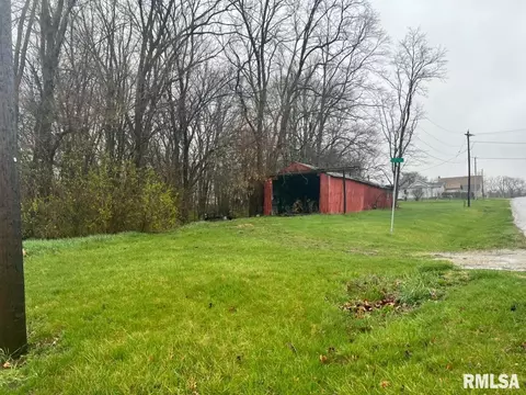 6 Th Ave 1st St, Matherville, IL 61263