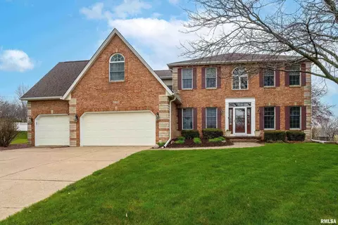 4509 Fairhaven Ct, Davenport, IA 52807