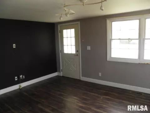 622 13th Ave, Hampton, IL 61256 photo 5