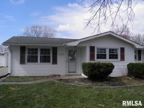 622 13th Ave, Hampton, IL 61256