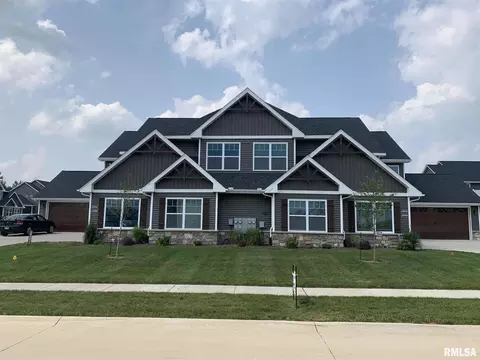 2969 Shane Way, Bettendorf, IA 52722