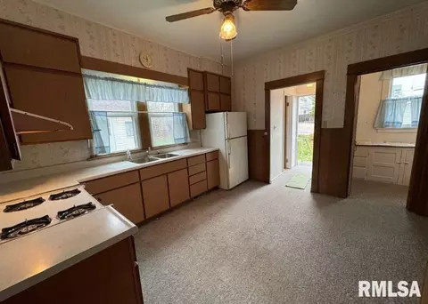 841 19th Ave, Moline, IL 61265 photo 9