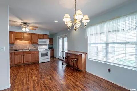 107 Chase Ln, Marion, IL 62959 photo 8