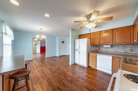 107 Chase Ln, Marion, IL 62959 photo 7