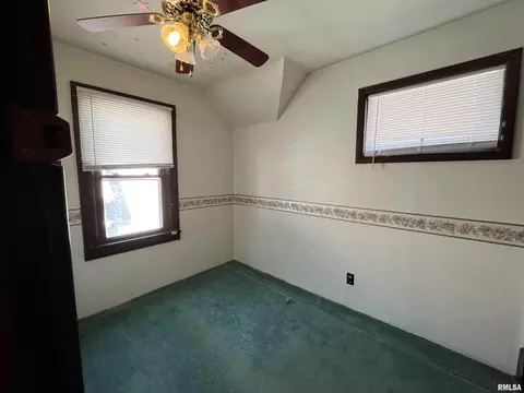 429 19th Ave, Moline, IL 61265 photo 12