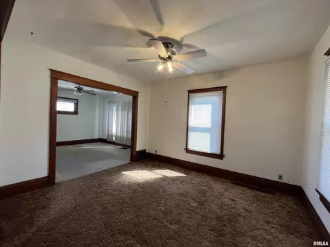 429 19th Ave, Moline, IL 61265 photo 9