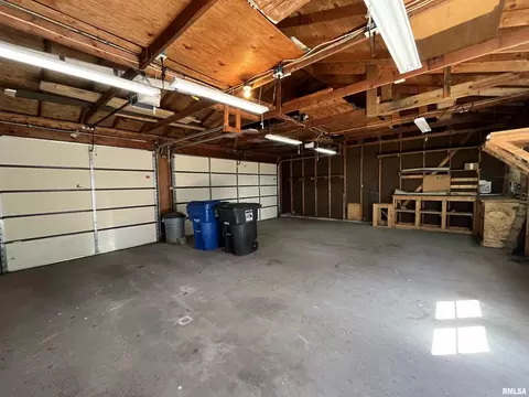 429 19th Ave, Moline, IL 61265 photo 5