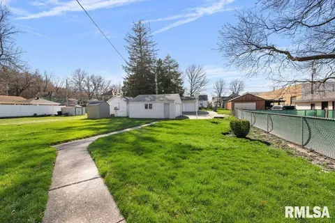 417 41st St, Moline, IL 61265 photo 5
