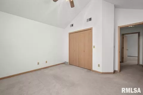 7606 35th Ave, Moline, IL 61265 photo 28