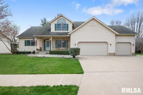 7606 35th Ave, Moline, IL 61265
