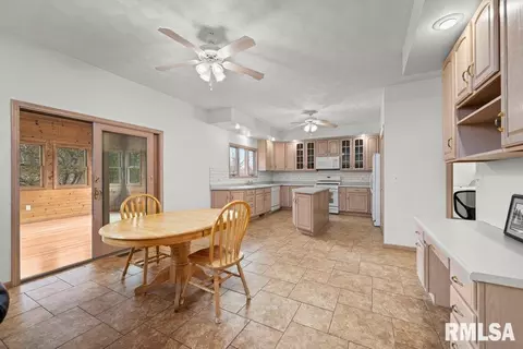 7606 35th Ave, Moline, IL 61265 photo 13