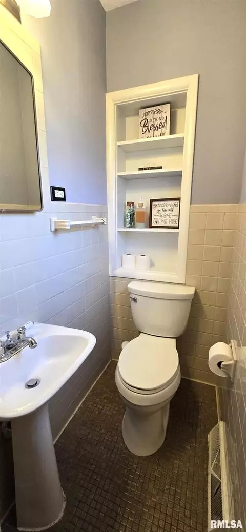 1114 25th Ave, Moline, IL 61265 photo 15
