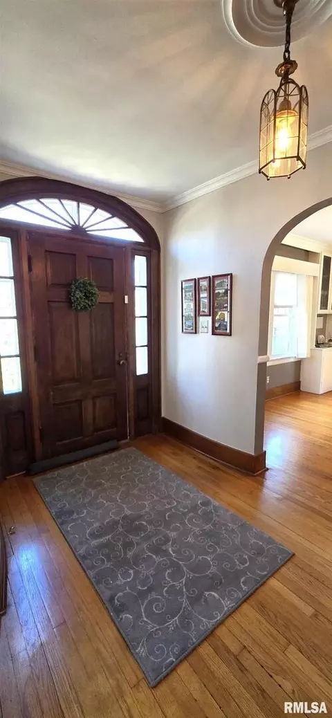 1114 25th Ave, Moline, IL 61265 photo 8