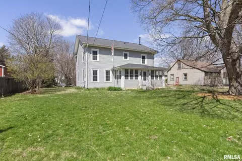 811 2nd Avenue Ct, Hampton, IL 61256