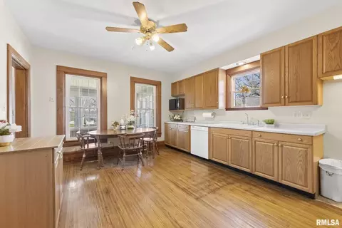 811 2nd Avenue Ct, Hampton, IL 61256 photo 9