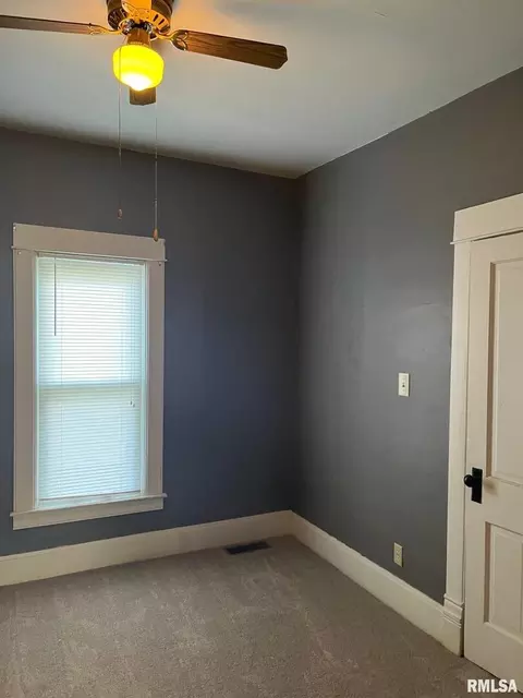 730 W Prospect St, Kewanee, IL 61443 photo 14