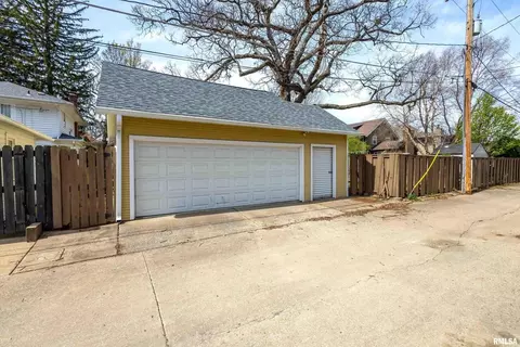 2428 13th St, Moline, IL 61265 photo 38