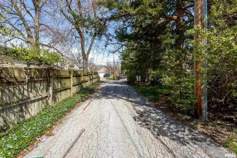 1734 28th Ave, Moline, IL 61265 photo 3