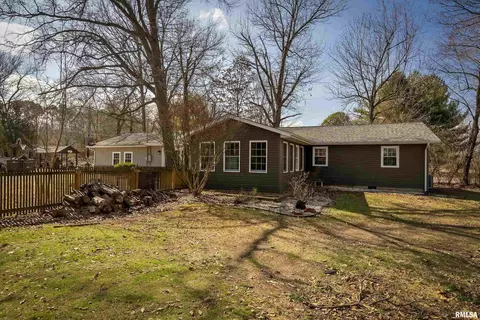 1313 E Clark Trl, Herrin, IL 62948 photo 3