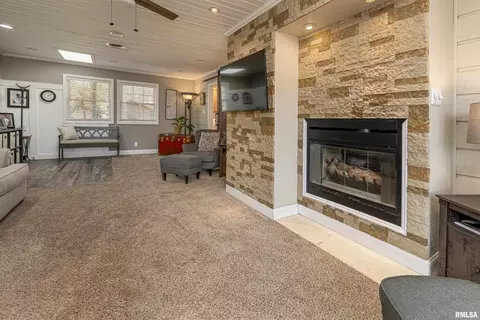 1313 E Clark Trl, Herrin, IL 62948 photo 6