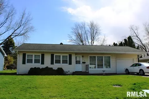470 27th Ave, East Moline, IL 61244