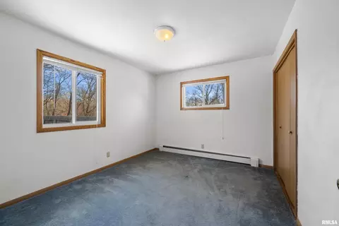 604 3rd Ave, Sherrard, IL 61281 photo 17