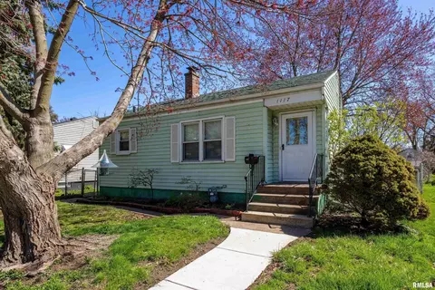 1117 S Nevada Ave, Davenport, IA 52802
