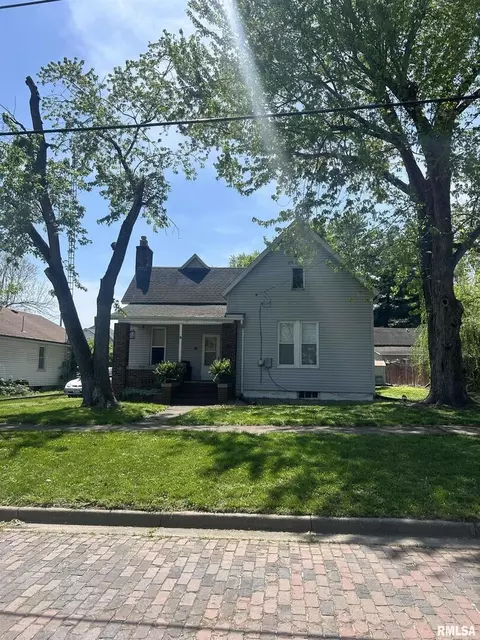 413 Murphy St, Murphysboro, IL 62966