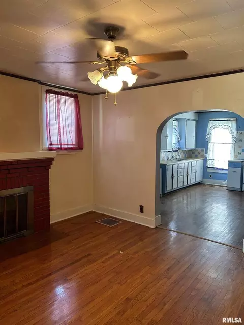 413 Murphy St, Murphysboro, IL 62966 photo 12