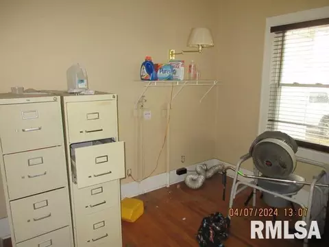912 E Clinton St, Freeport, IL 61032 photo 7