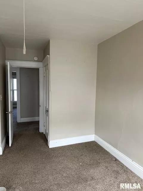 1220 15th St, Moline, IL 61265 photo 9