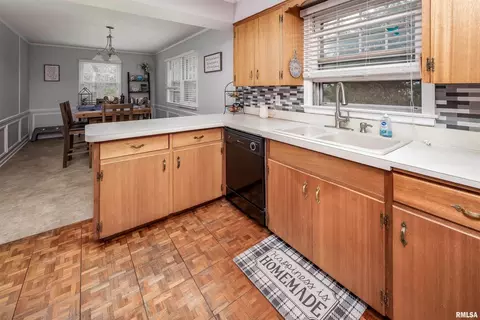 4206 7th Ave, Moline, IL 61265 photo 12