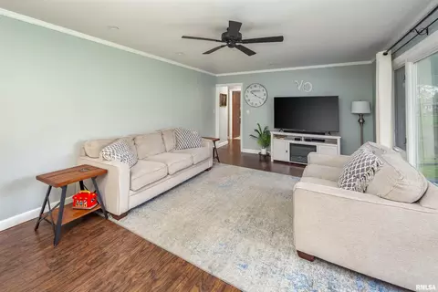 4206 7th Ave, Moline, IL 61265 photo 9