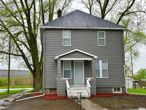 1360 12th Ave, East Moline, IL 61244