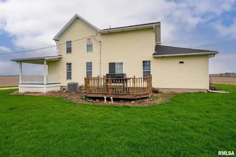 17583 Covell Rd, Morrison, IL 61270 photo 3
