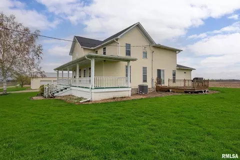 17583 Covell Rd, Morrison, IL 61270 photo 2
