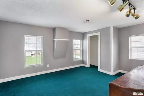 17583 Covell Rd, Morrison, IL 61270 photo 17