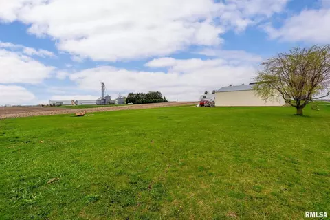 17583 Covell Rd, Morrison, IL 61270 photo 22