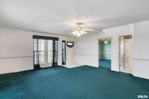 17583 Covell Rd, Morrison, IL 61270 photo 8