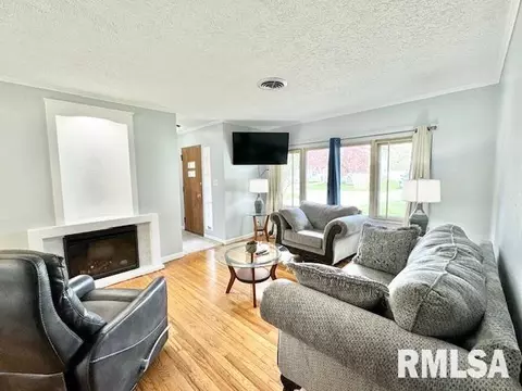 1805 36th St, Moline, IL 61265 photo 16