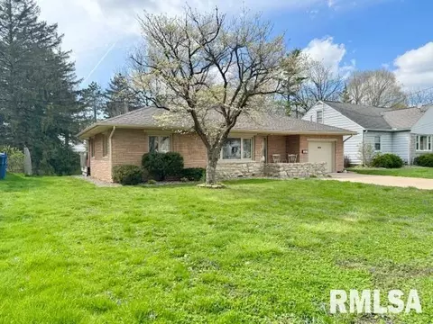 1805 36th St, Moline, IL 61265 photo 2