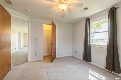 325 16th Ave, Silvis, IL 61282 photo 12