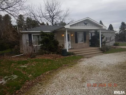 29470 Saxon Rd, Kewanee, IL 61443