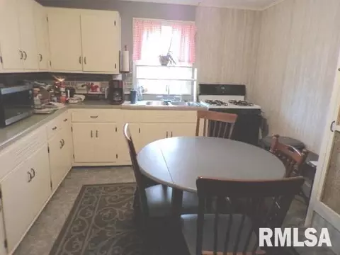 2638 85th Ave, Viola, IL 61486 photo 18