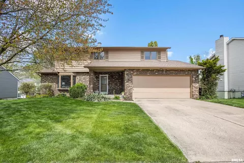 1700 Prairie Vista Cir, Bettendorf, IA 52722