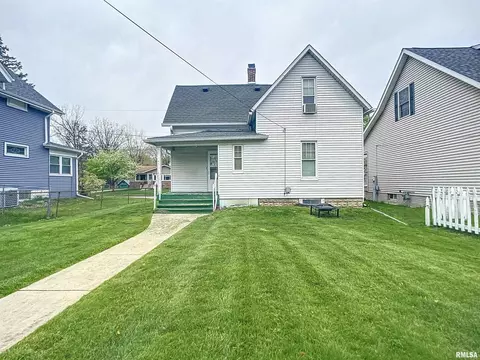 2420 4th St, Moline, IL 61265 photo 24