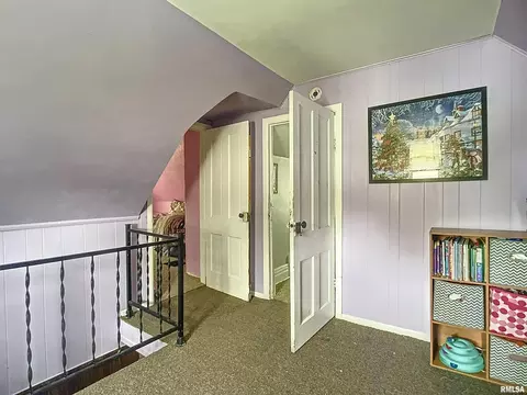 2420 4th St, Moline, IL 61265 photo 15