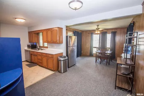 1003 Sunset Dr, Viola, IL 61486 photo 8