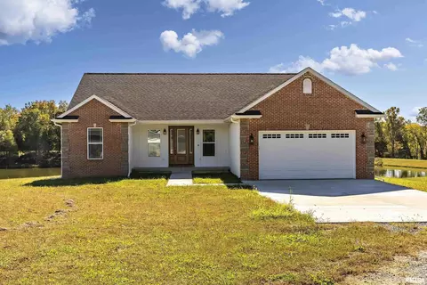 10 Misty Waters Pt, Pittsburg, IL 62974